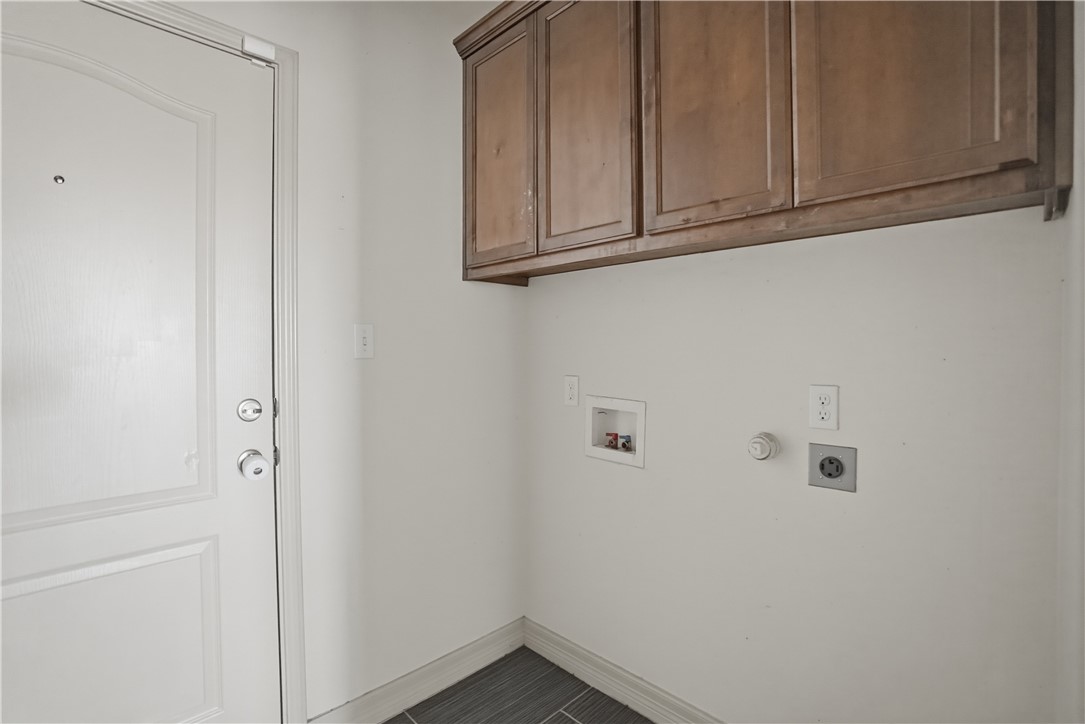 7658 Sable Creek Dr Property Photo 21