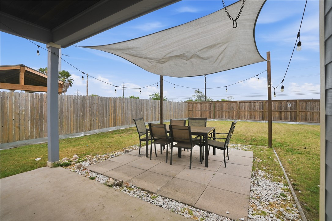 7658 Sable Creek Dr Property Photo 22