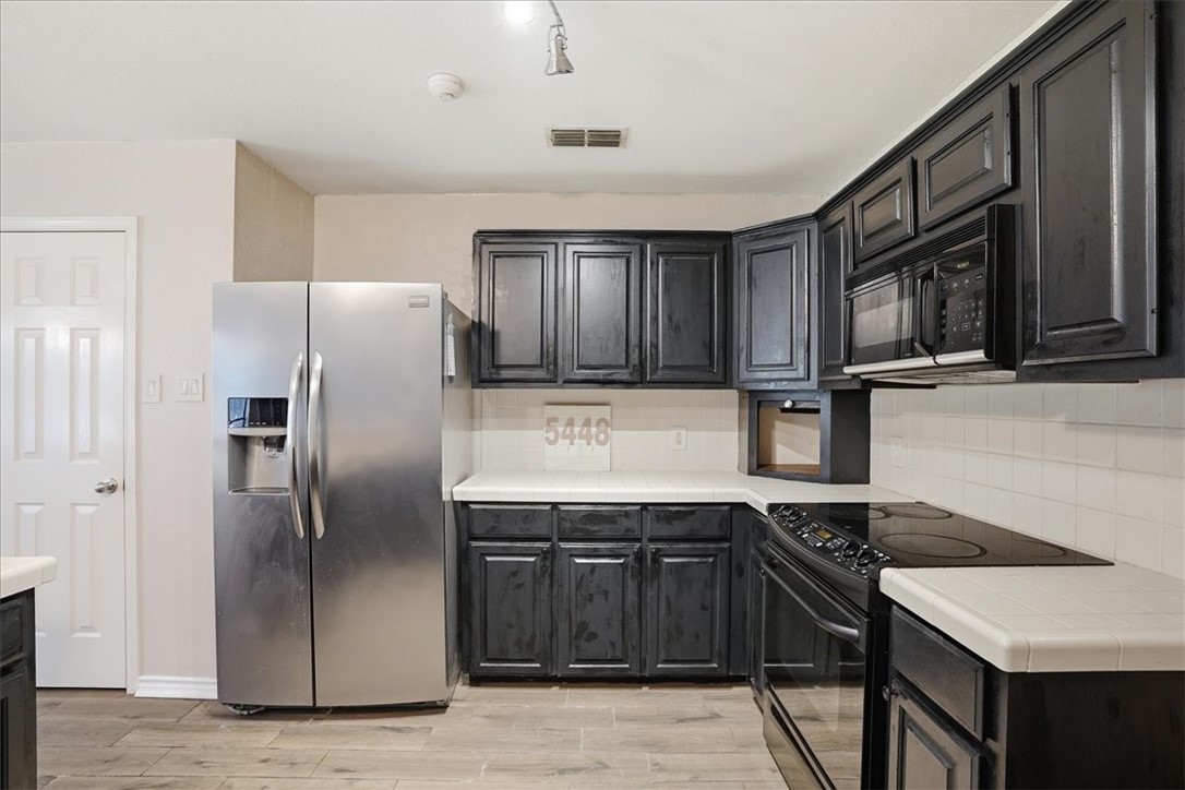 5448 Oso Pkwy Property Photo 15