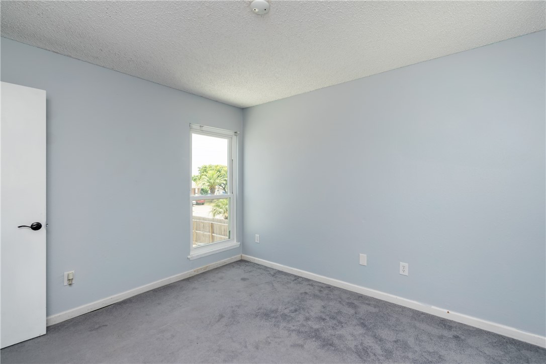 13801 Suntan Ave Property Photo 31