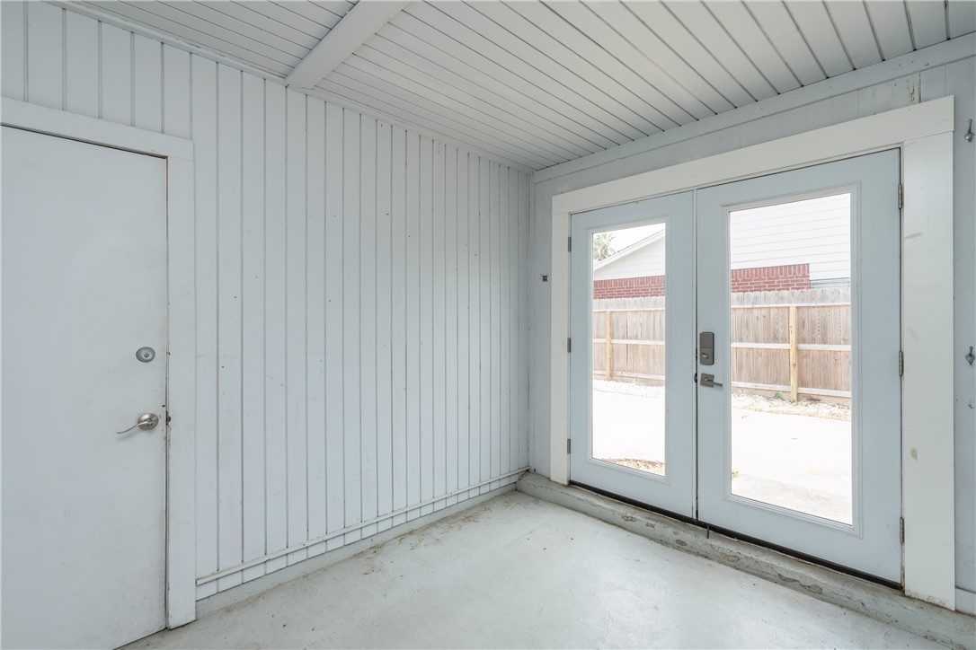13801 Suntan Ave Property Photo 34