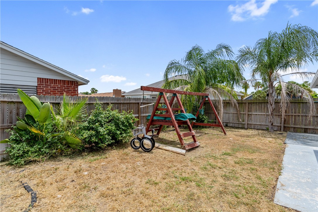 13801 Suntan Ave Property Photo 40