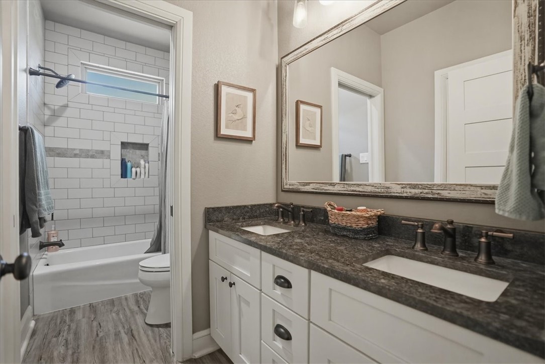 6137 Main Property Photo 24