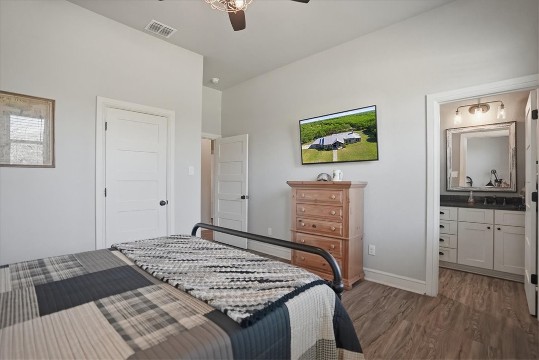 6137 Main Property Photo 27