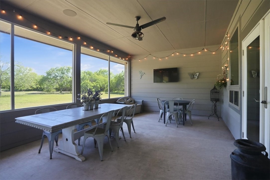6137 Main Property Photo 31