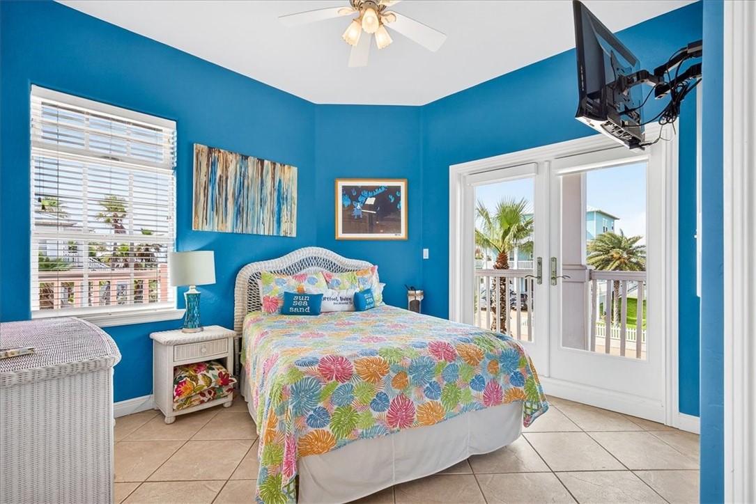 220 Keewaydin Property Photo 19