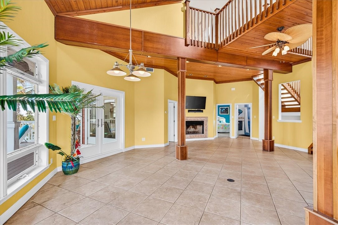 220 Keewaydin Property Photo 19