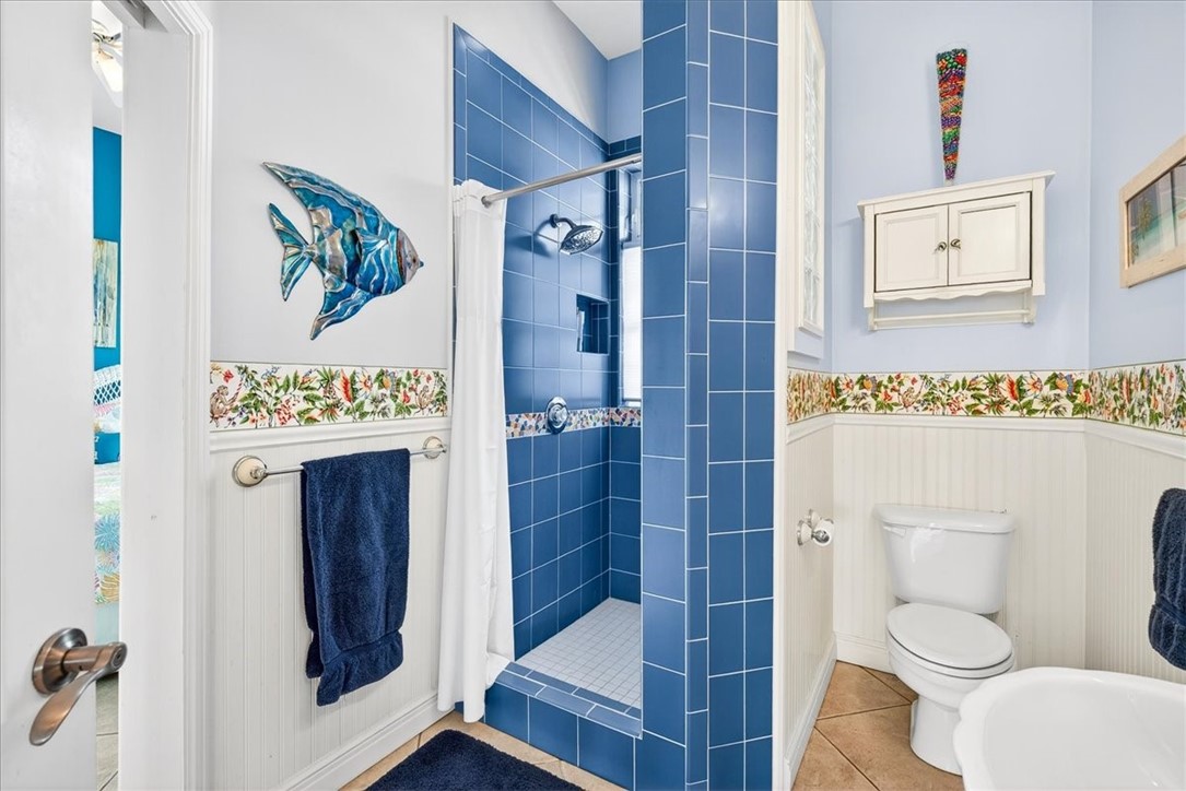 220 Keewaydin Property Photo 22