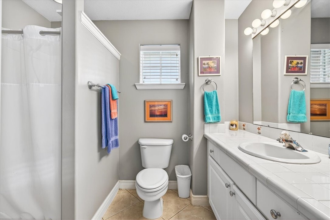 220 Keewaydin Property Photo 25