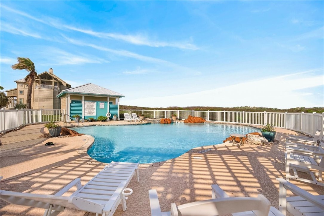 220 Keewaydin Property Photo 35