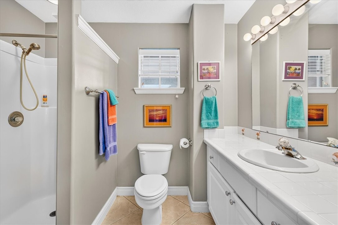 220 Keewaydin Property Photo 43