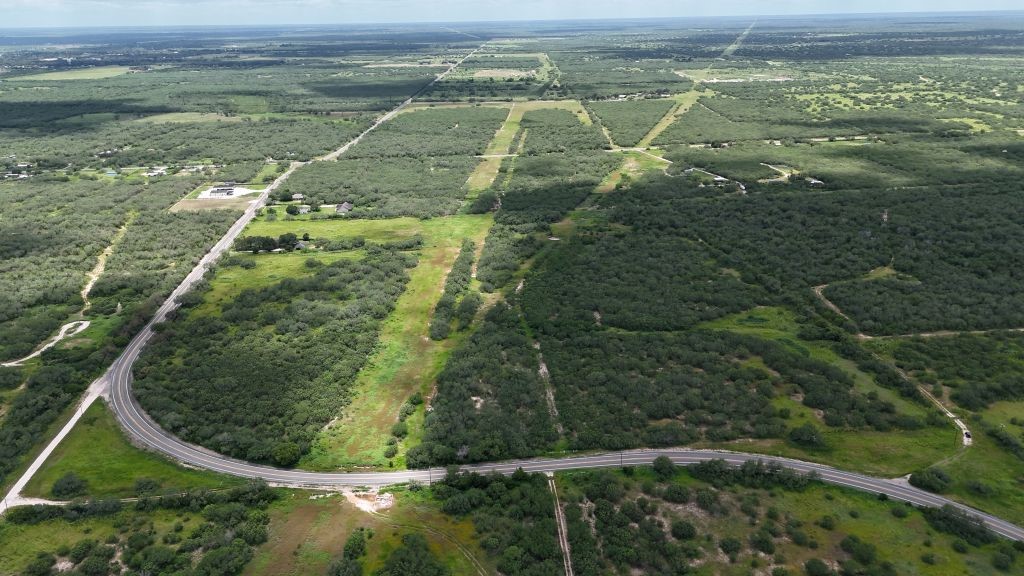 000 Fm 754 Property Photo 3