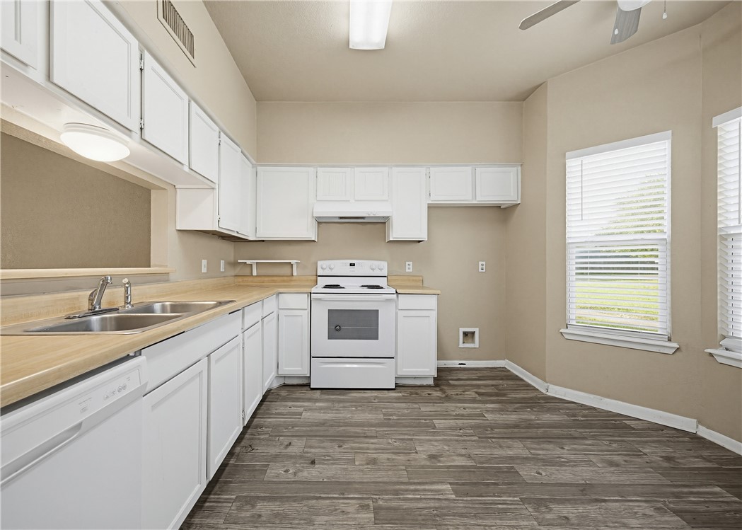 2801 Saint Joseph St A Property Photo 11