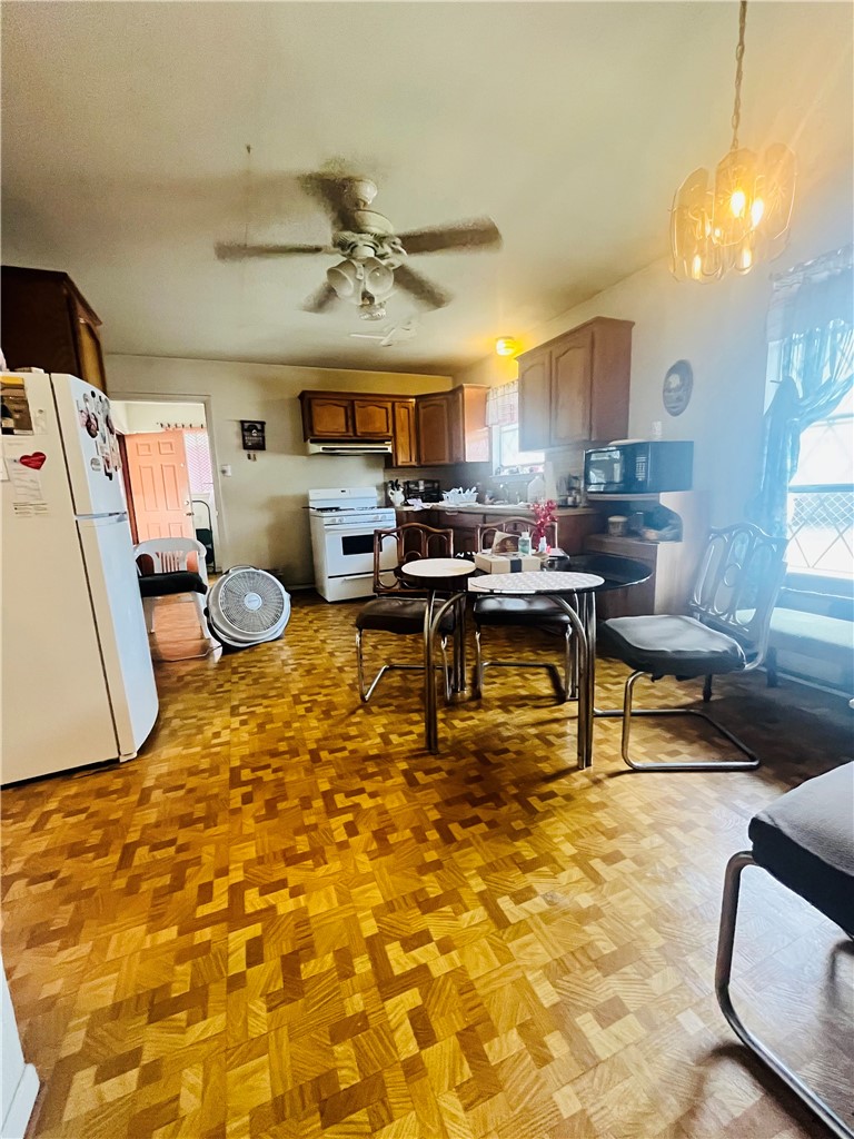 215 Hiawatha Property Photo 8