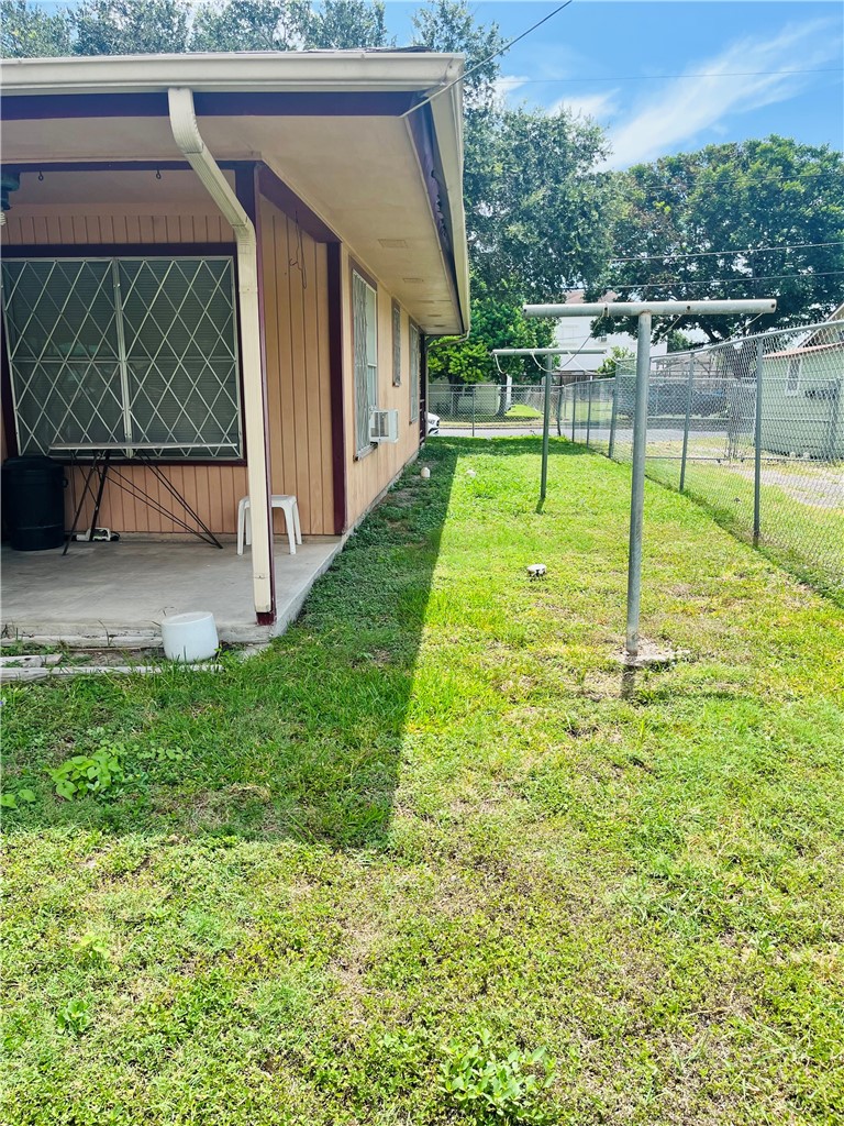 215 Hiawatha Property Photo 15