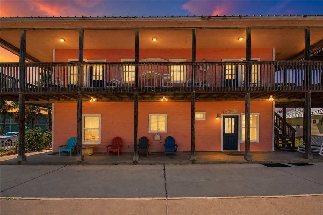 141 Mustang Royale Property Photo 3