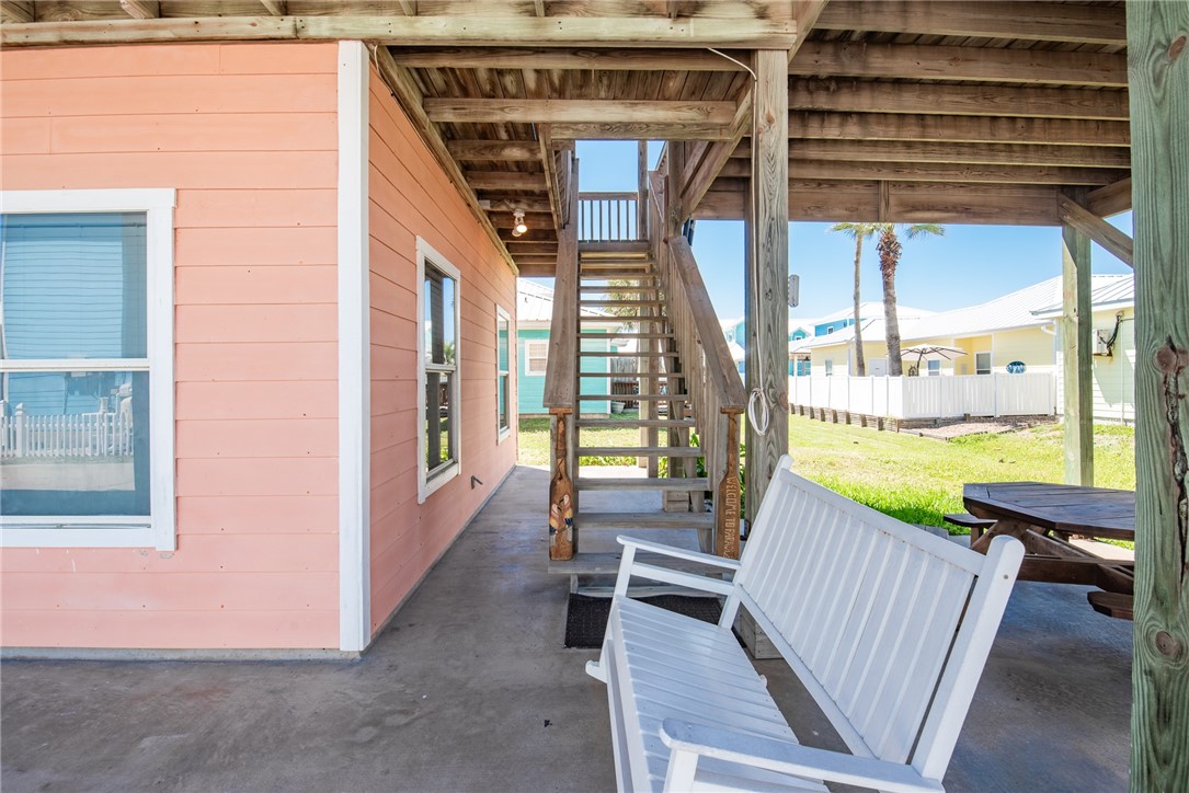 141 Mustang Royale Property Photo 31