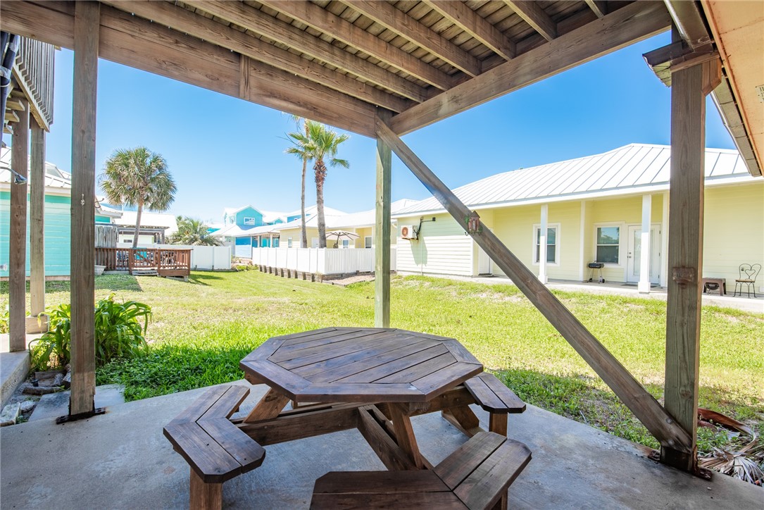 141 Mustang Royale Property Photo 32