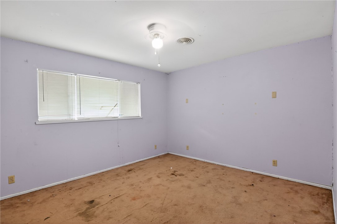 476459 Property Photo 9