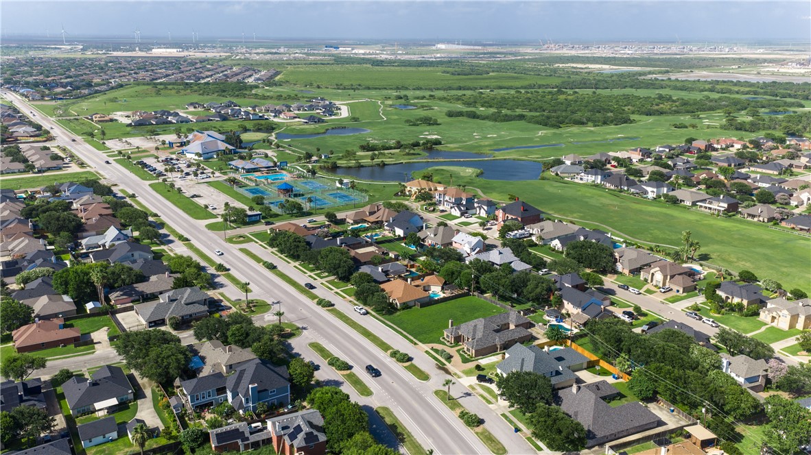 625 Broadway Blvd Property Photo 19