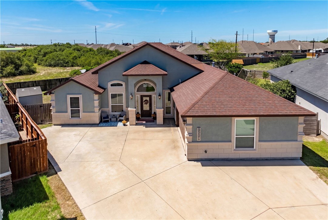 2501 Mahbi Dr Property Photo 1