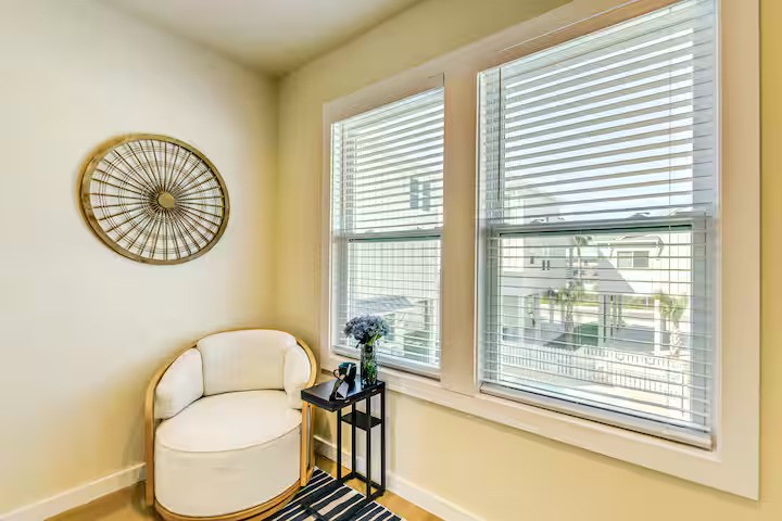 434 Oleander St 11 Property Photo 12