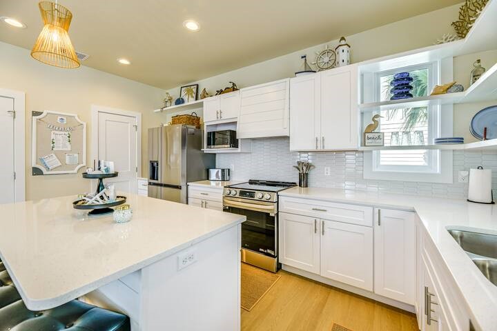 434 Oleander St 11 Property Photo 25