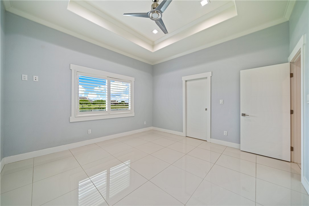 8549 King River Ct Property Photo 28