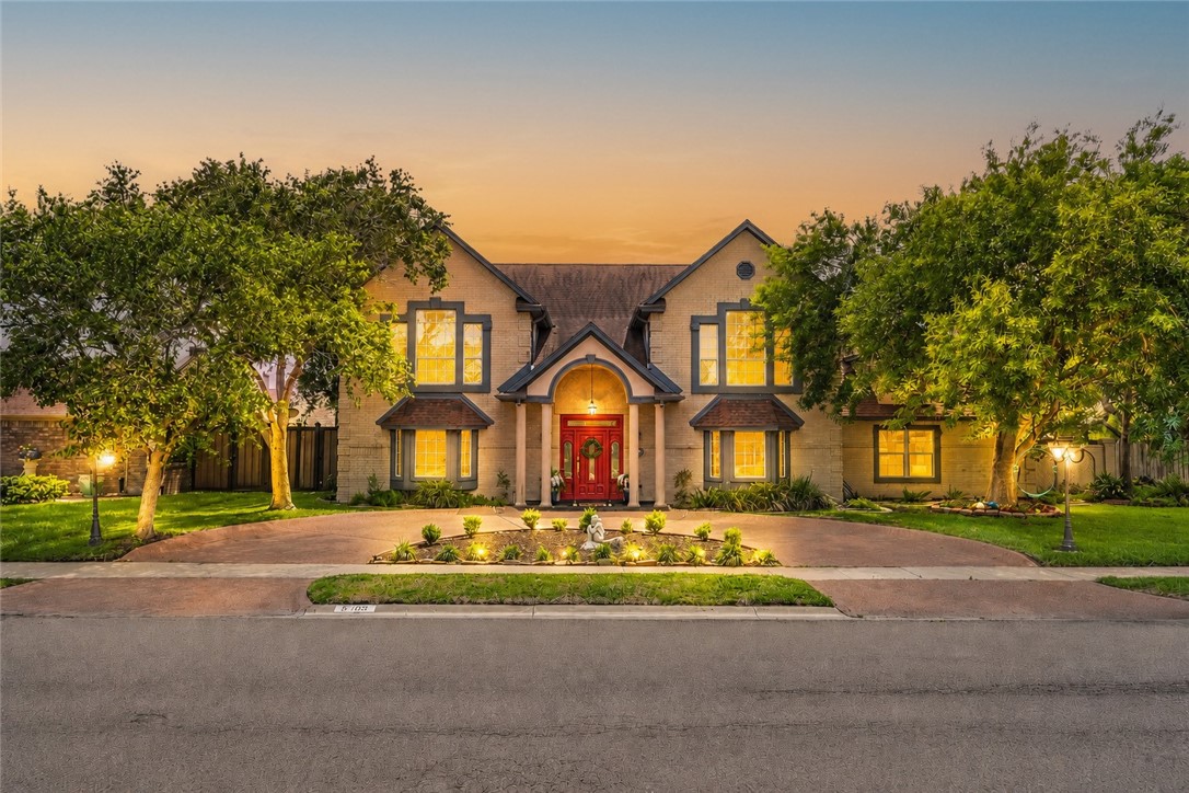 5405 Hulen Dr Property Photo