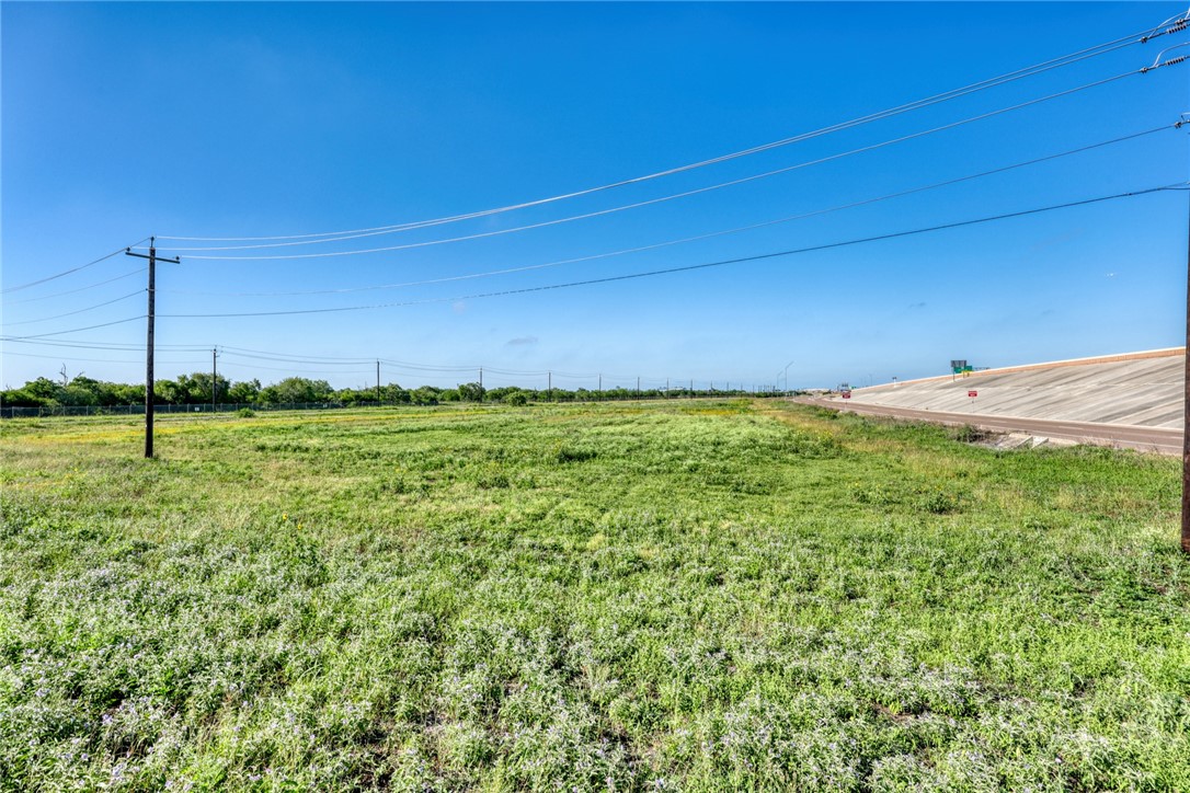 0 Crosstown Expy Property Photo 12