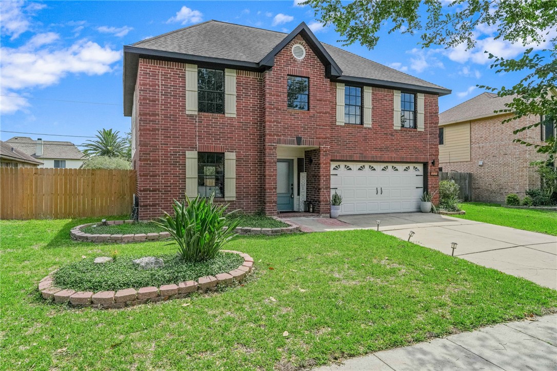 5025 Queens Ct Property Photo 1