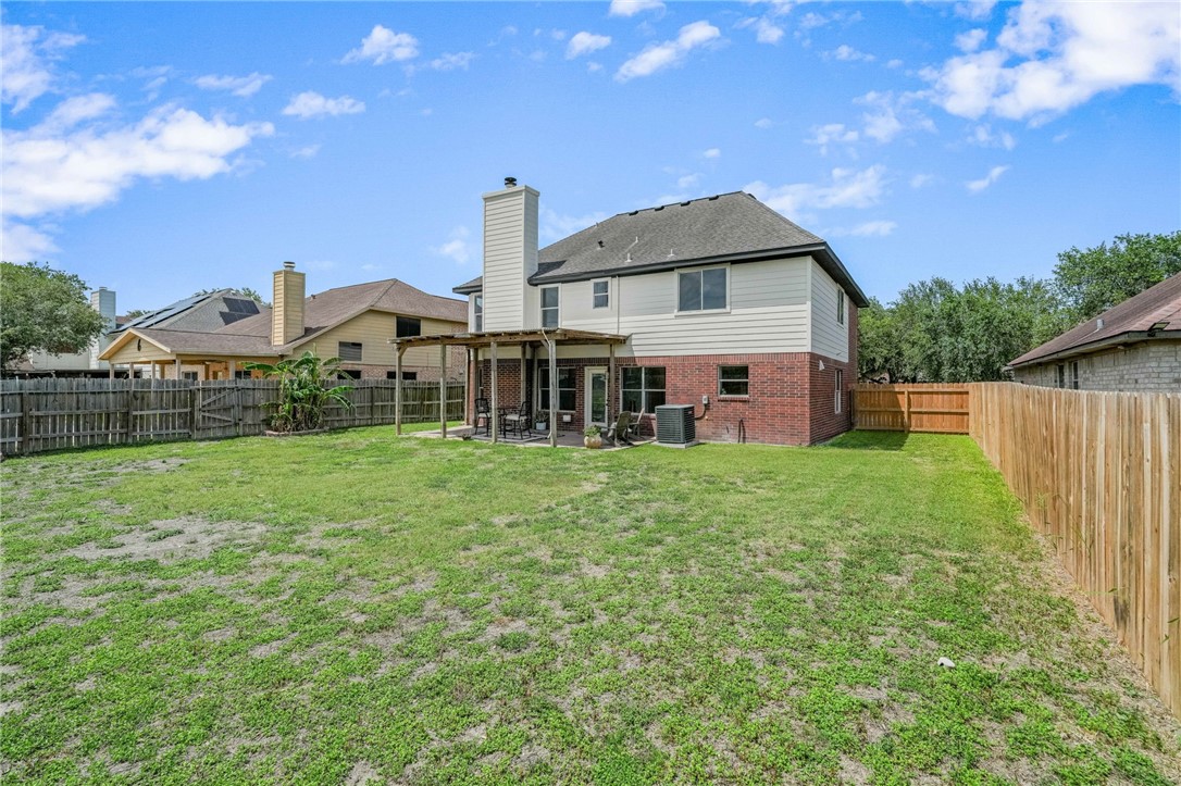 5025 Queens Ct Property Photo 35
