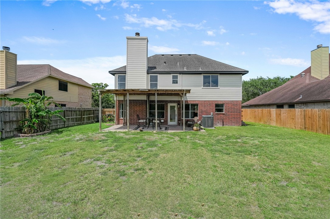 5025 Queens Ct Property Photo 36