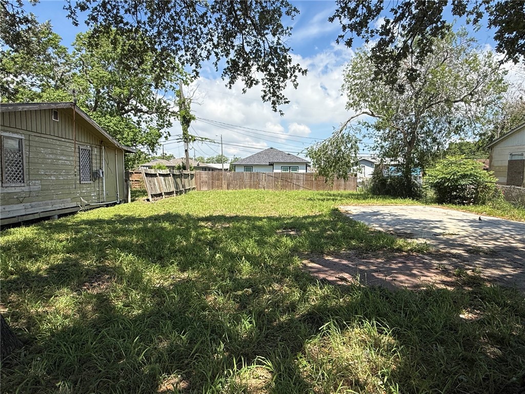 3021 Carver Dr Property Photo 6