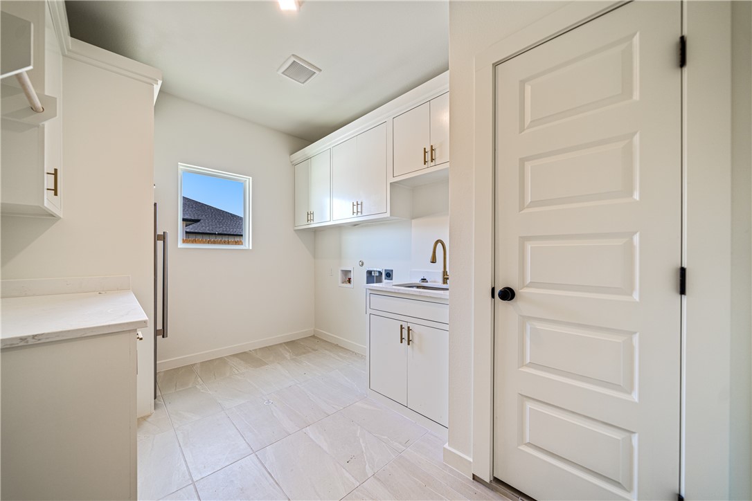 2185 London Ranch Dr Property Photo 22