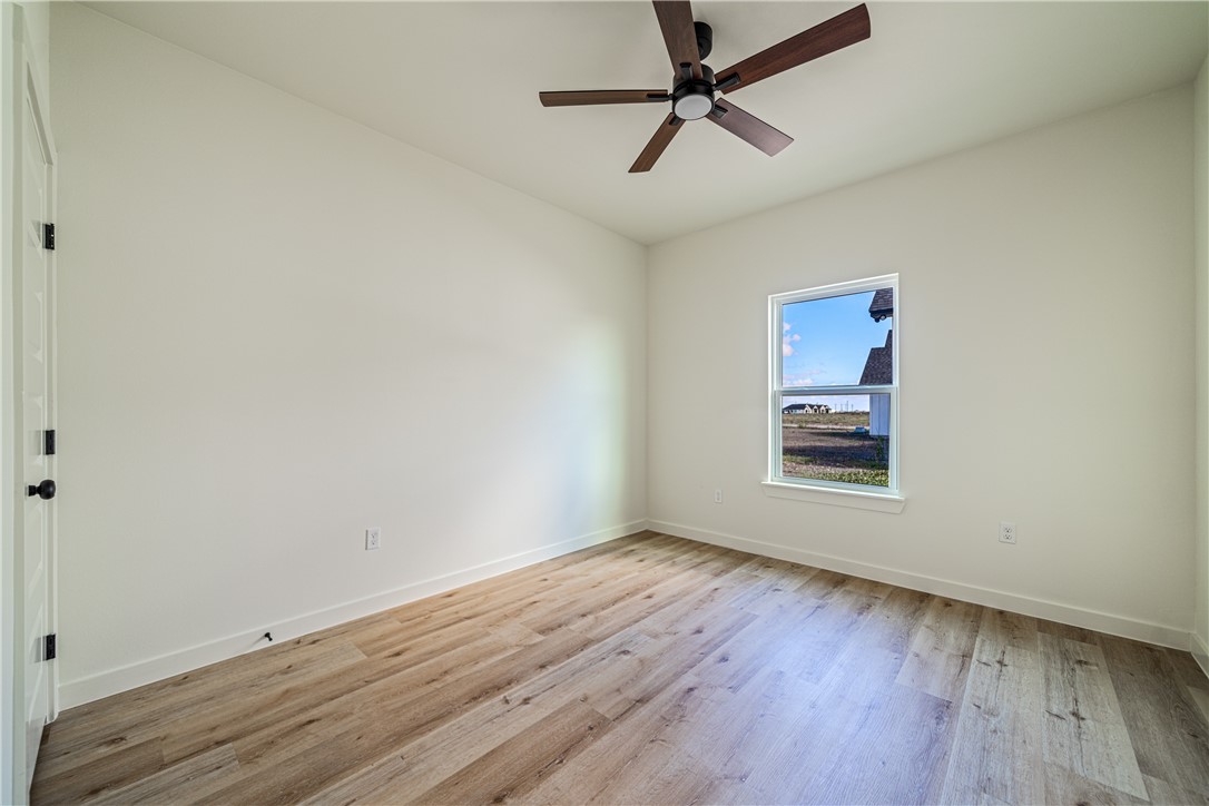 2185 London Ranch Dr Property Photo 41