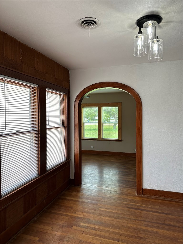 1005 E Fulton St Property Photo 5