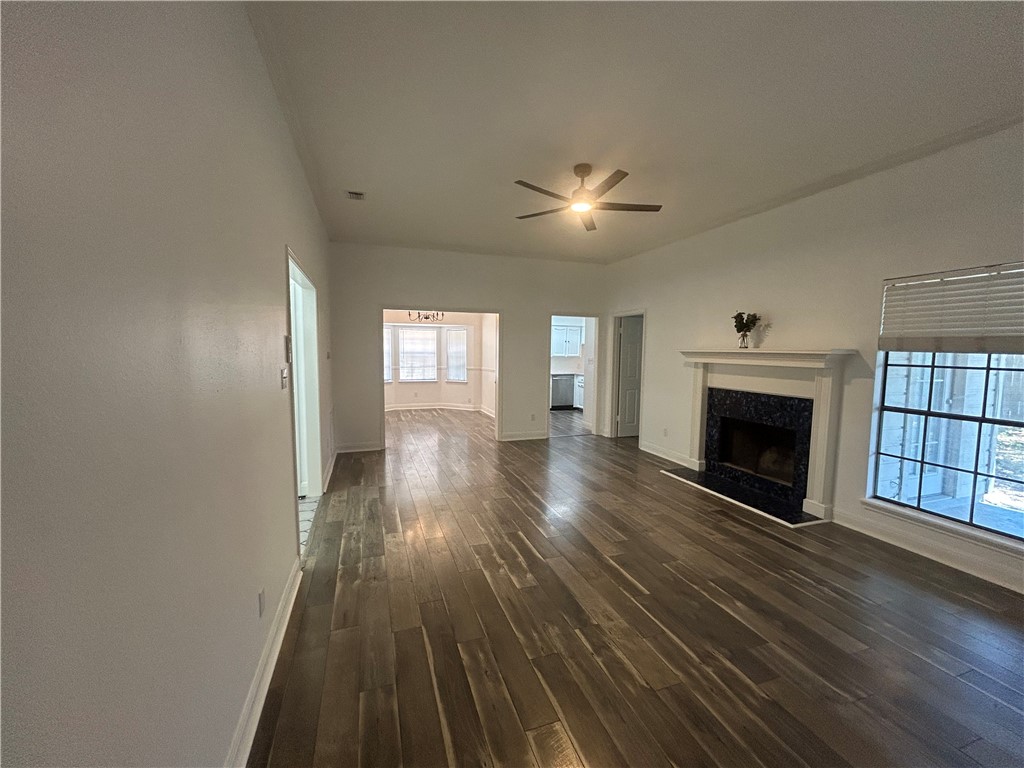 3426 Sterling Dr Property Photo 7