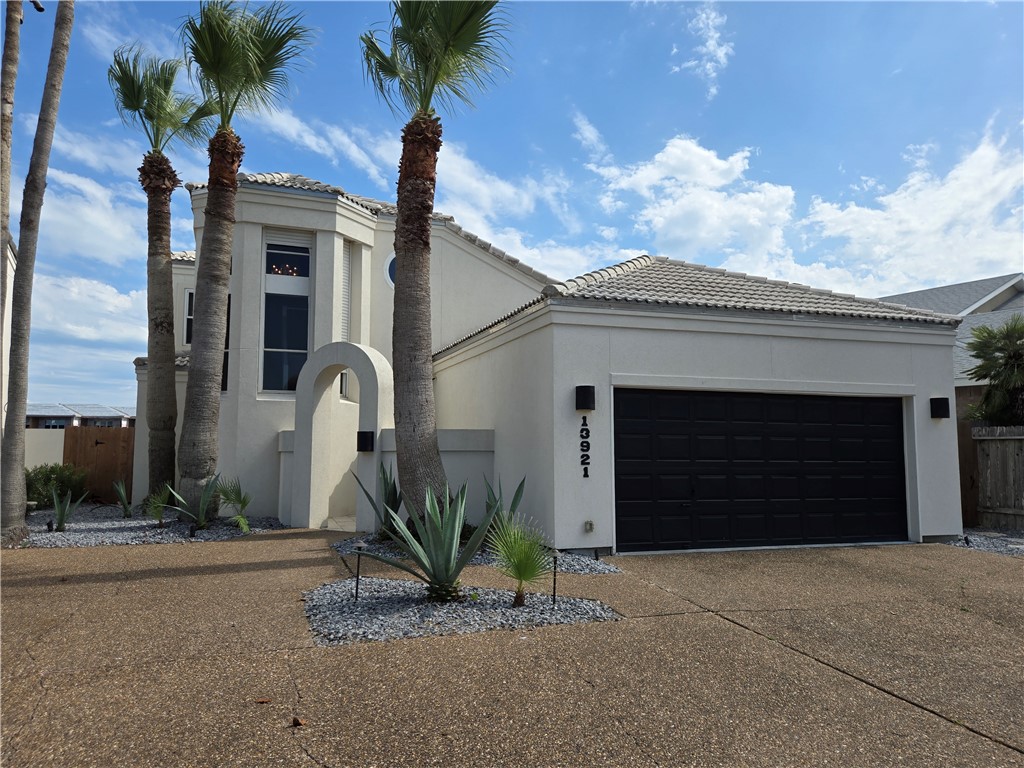 13921 Dasmarinas Dr Property Photo 1