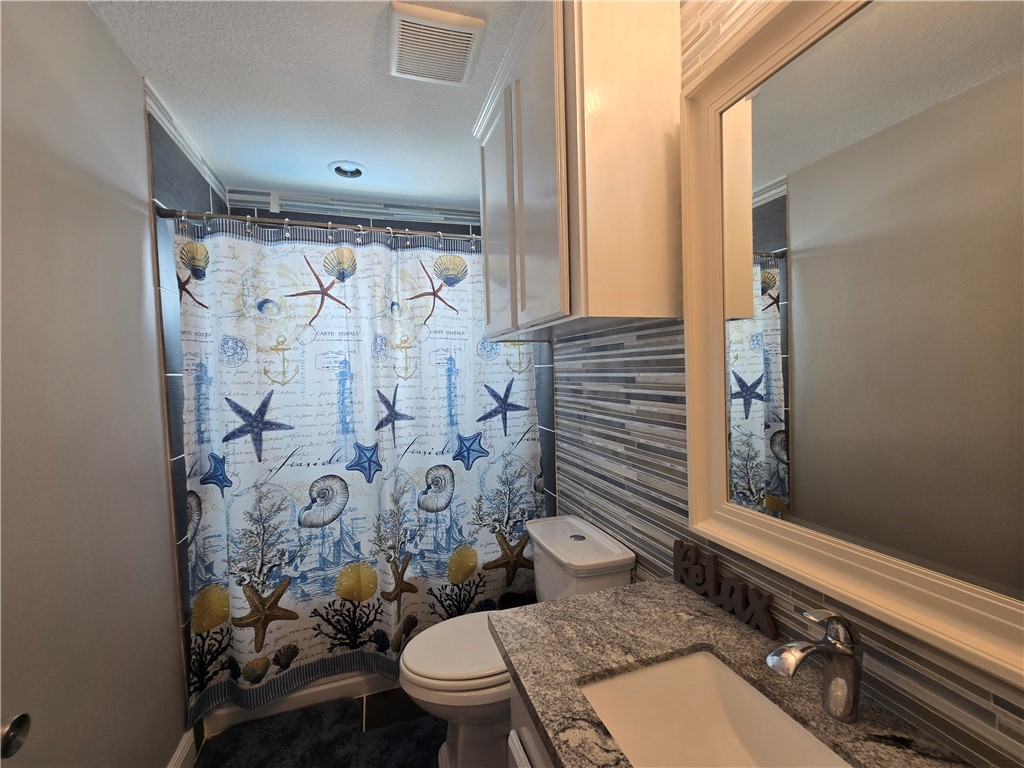 13921 Dasmarinas Dr Property Photo 18
