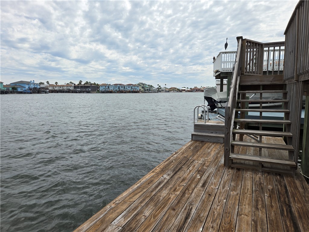 13921 Dasmarinas Dr Property Photo 23