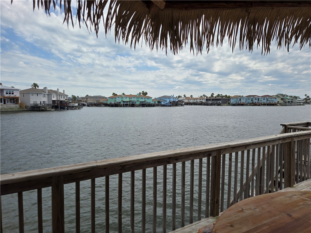 13921 Dasmarinas Dr Property Photo 24