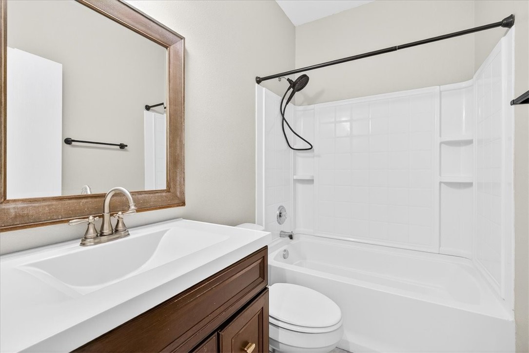 3005 Las Brisas St Property Photo 14