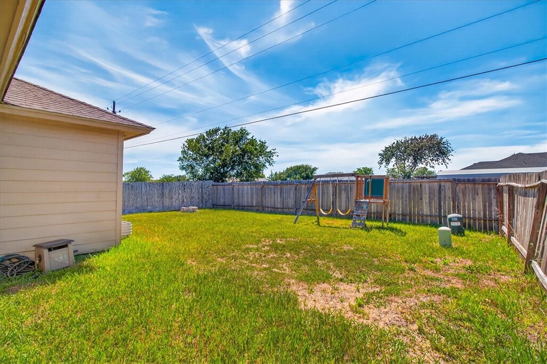 3005 Las Brisas St Property Photo 34