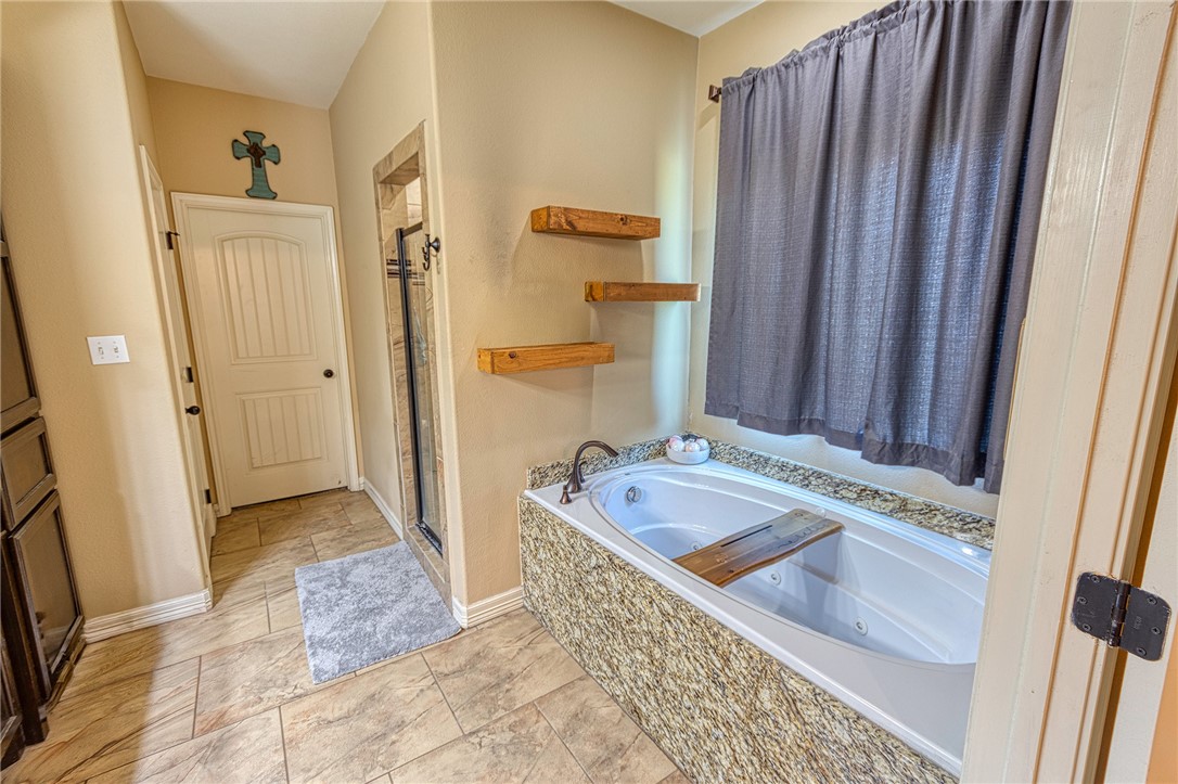 2602 Annie Rae Way Property Photo 18