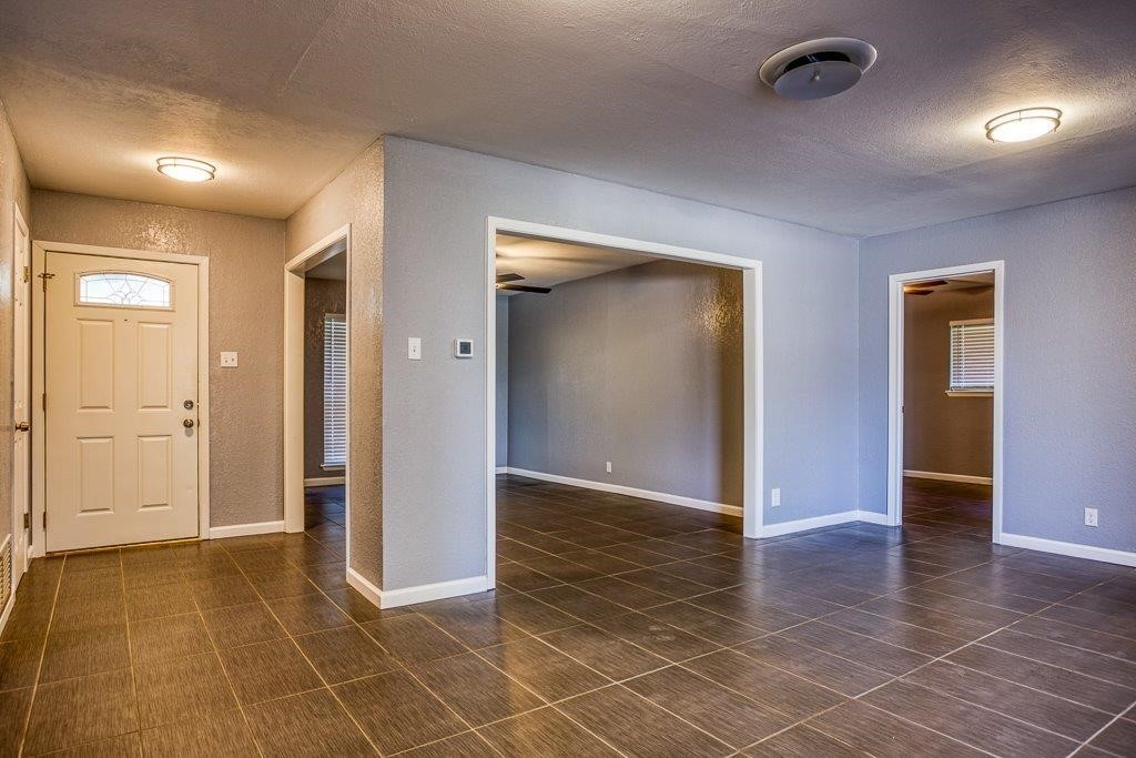 10733 Timbergrove Property Photo 4