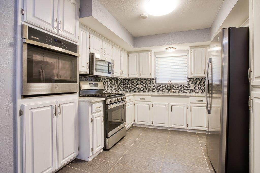 10733 Timbergrove Property Photo 9
