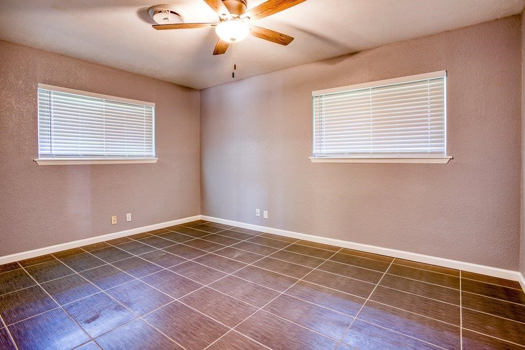 10733 Timbergrove Property Photo 18