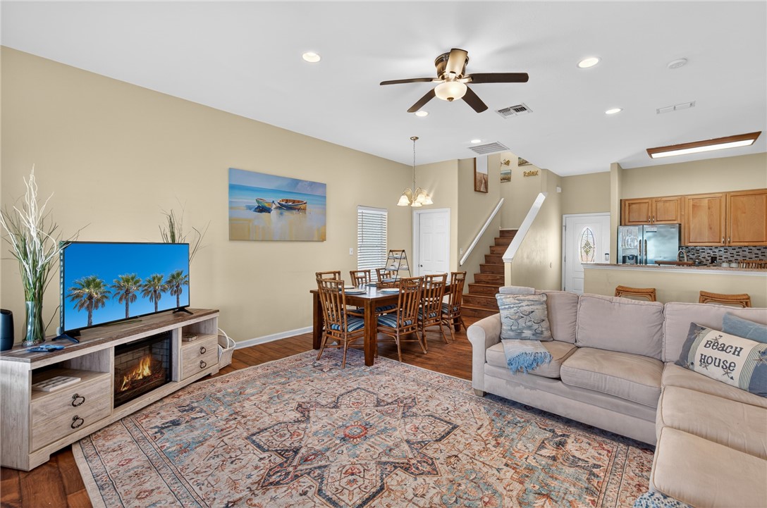 162 La Concha Blvd 39 Property Photo 3