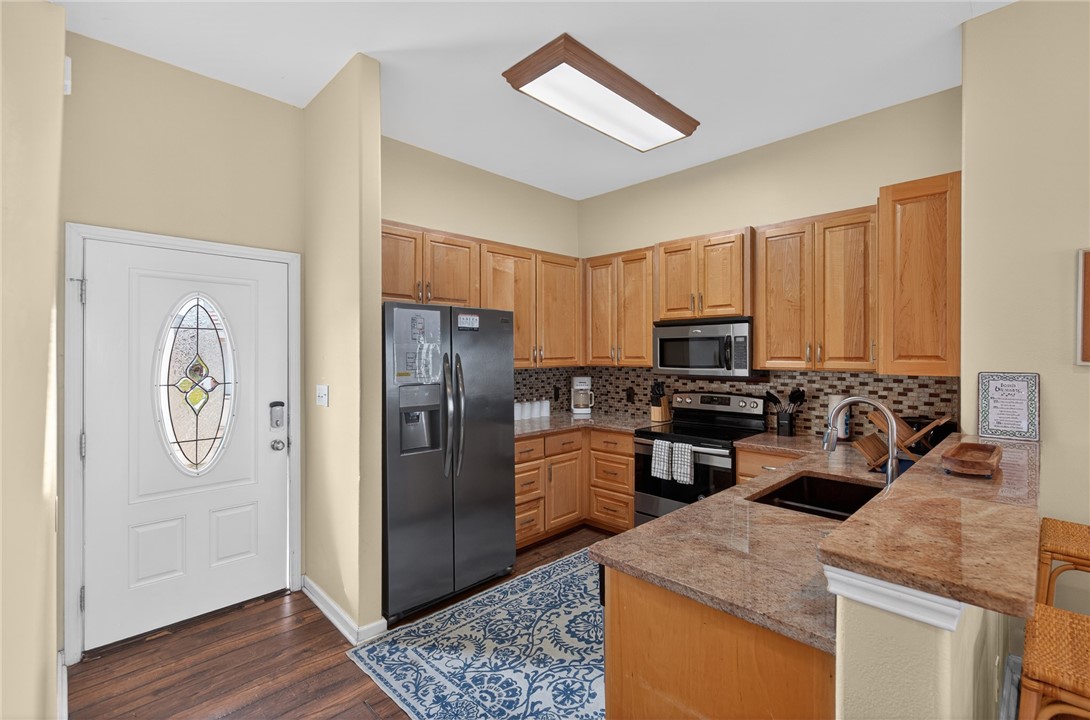 162 La Concha Blvd 39 Property Photo 5